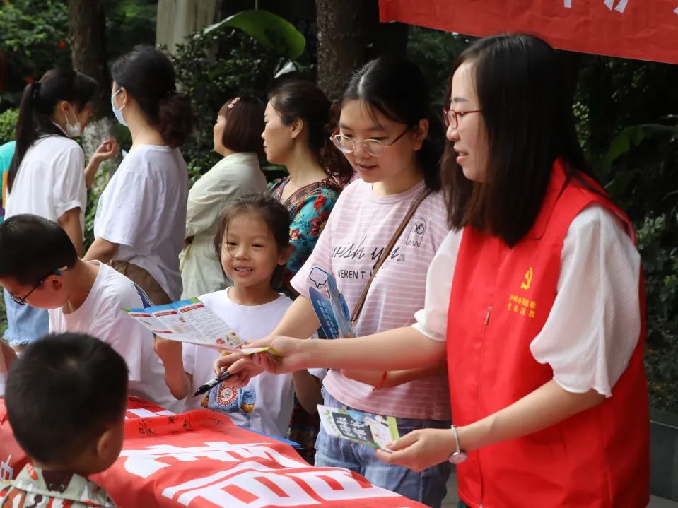 反*教邪**宣传|快来玩，“沙包砸*教邪**”游戏……