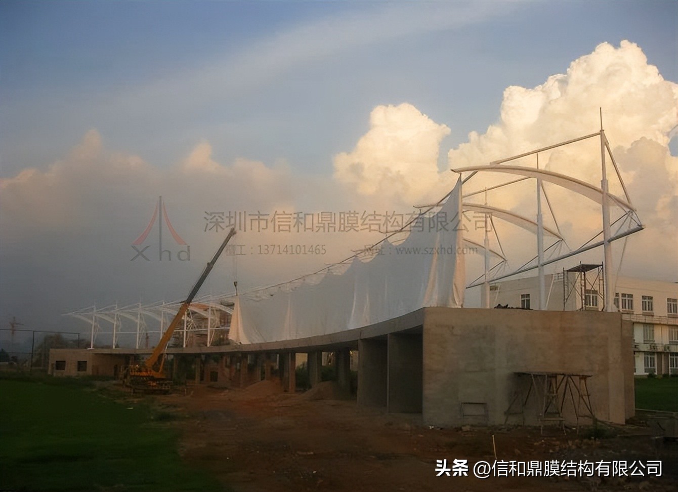 张拉膜看台遮阳棚,广西张拉膜遮阳棚工程