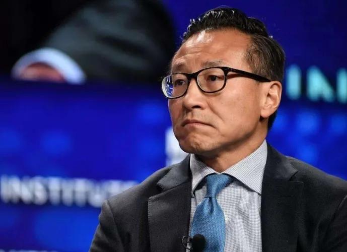 蔡崇信年薪百万美元,蔡崇信当时年薪500w