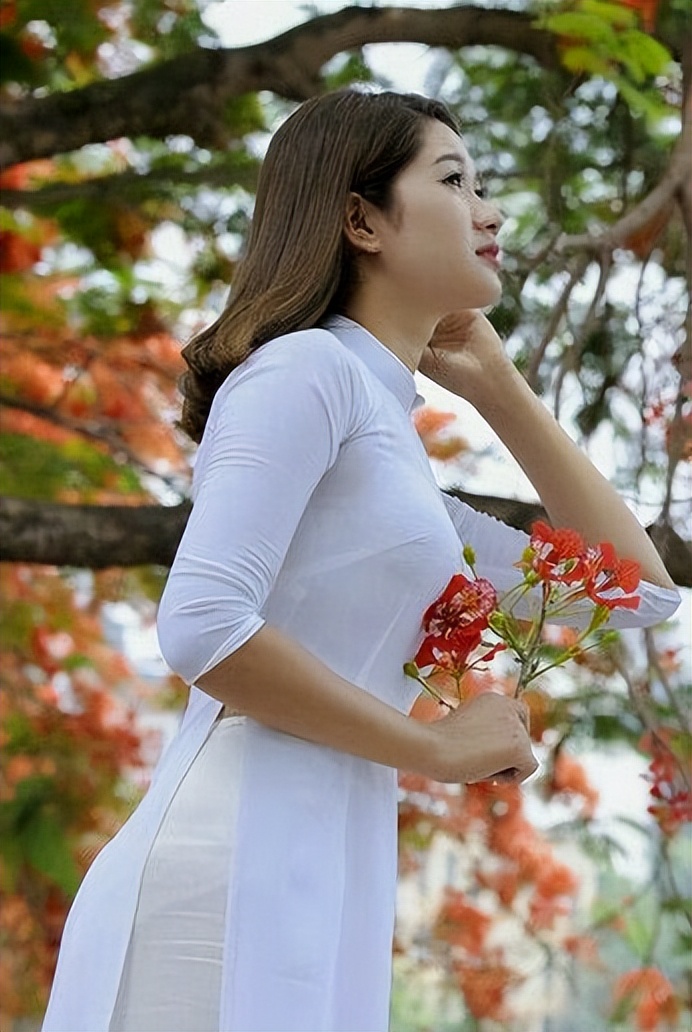 100元人民币能在泰国干什么！很多人看完都想体验一下