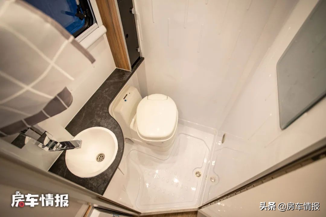 最便宜的五十铃轻卡四驱房车,五十铃c型房车最新款