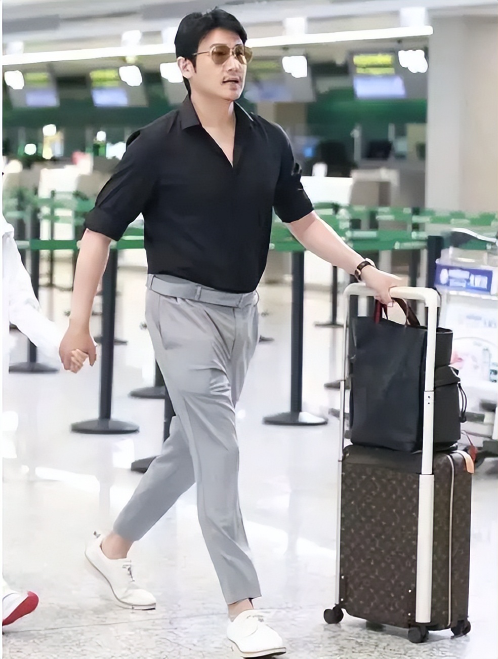 明星脸部僵硬的图片,很多明星脸僵是怎么回事