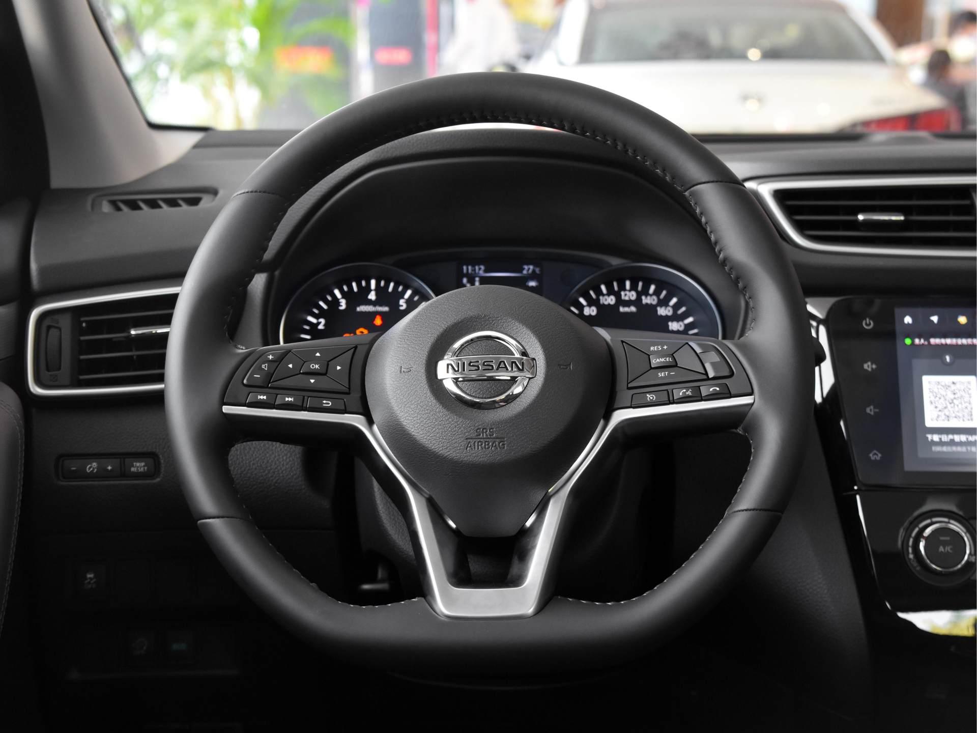 价格低油耗比较低的几款车,长安cs55plus和日产逍客油耗