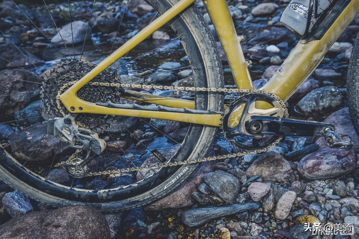 快乐重型“瓜”闪电全新DivergeSTR全地形公路车评测