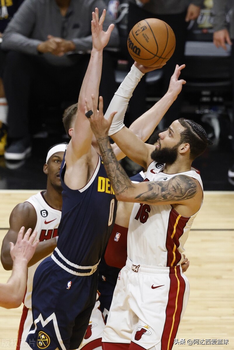 乔丹和詹姆斯打篮球,如果没有乔丹nba会发生什么