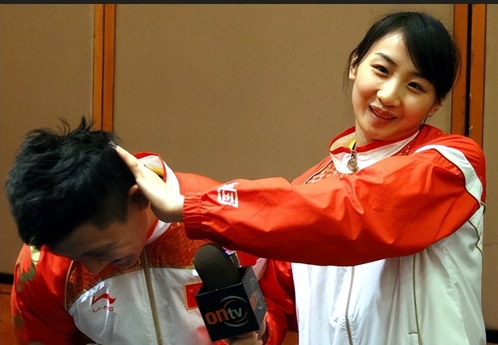 蹦床公主何雯娜和陈一冰,蹦床公主陈一冰何雯娜