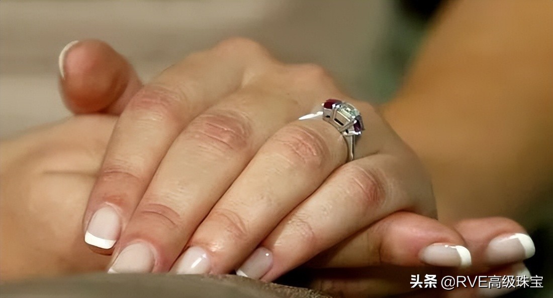 顶级皇室结婚钻戒定制,王室设计钻戒