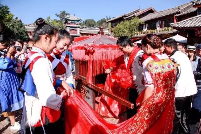 丽江春节旅游免费景点,丽江旅游一日接待游客多少