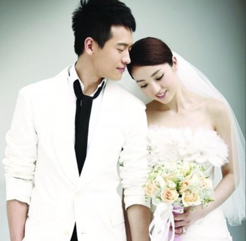 近20年来十大著名的桃色新闻,个个劲爆,撕开娱乐圈最不堪的一面