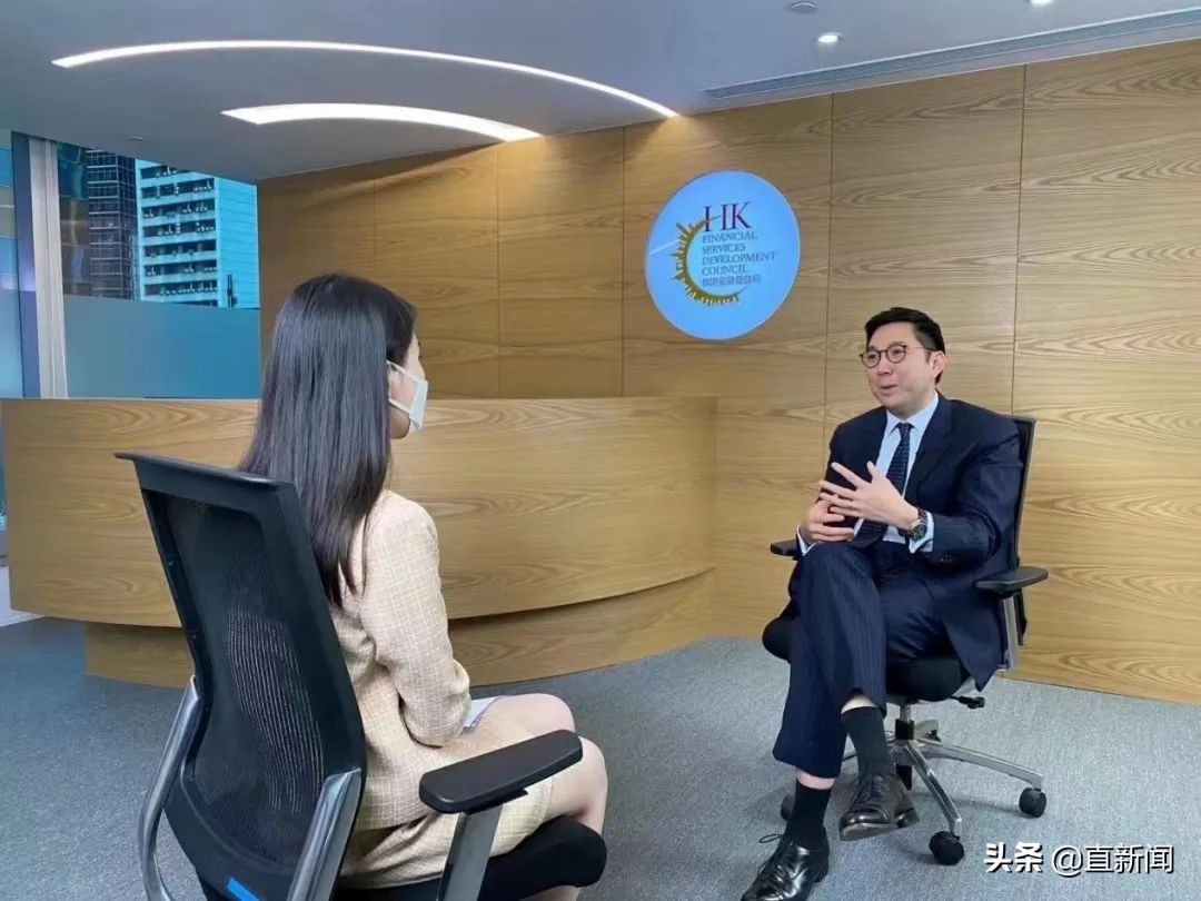 李律仁：全世界的投资者都看到香港背后有一个靠山