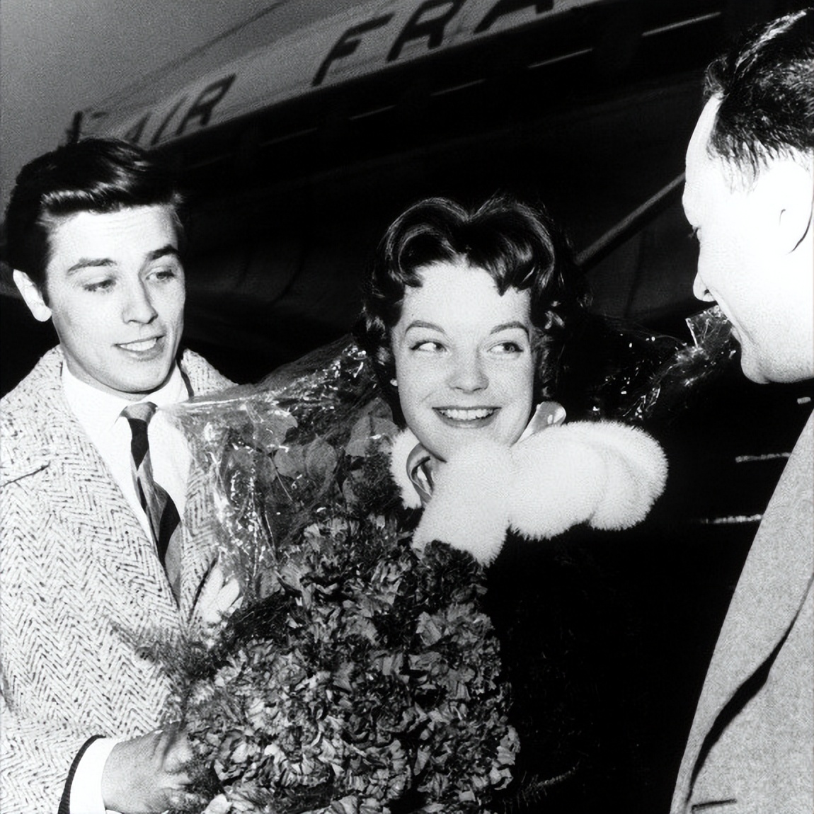 阿兰德龙颜值巅峰佐罗,阿兰德龙佐罗年轻照片