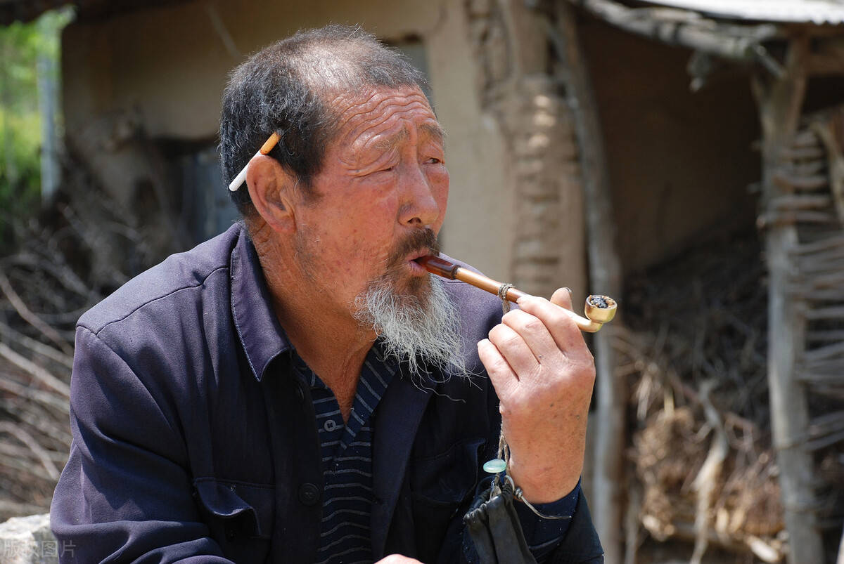 中国烟头是如何回收的,日本为什么收中国废旧烟头