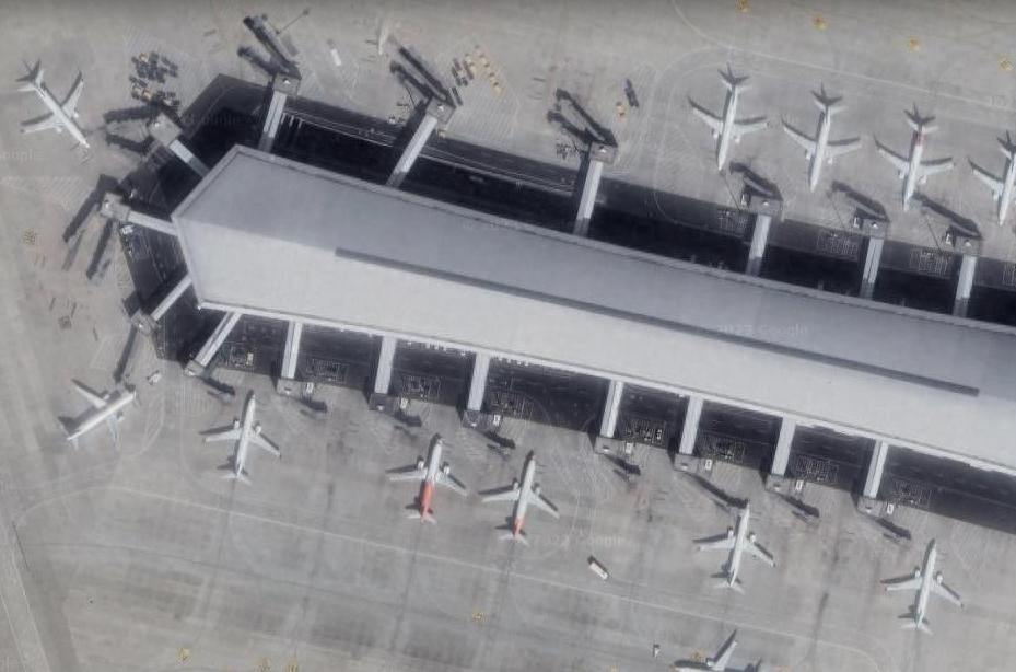 9月19号，一架西安飞往青岛的航班到达河南安阳……