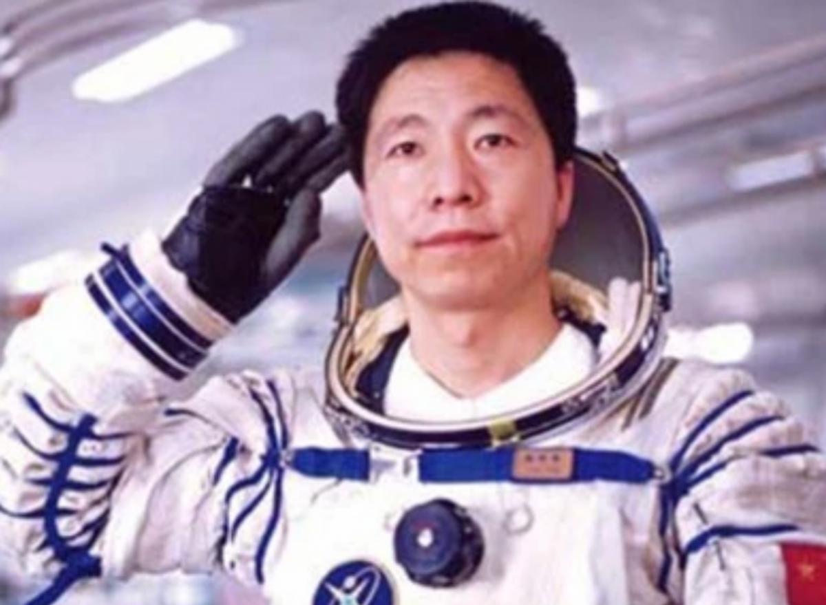 神舟十五号发射，时隔19年，57岁的杨利伟，为什么没能重返太空？