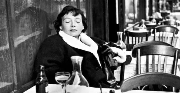 文学上最美的《情人》：将最露骨的男女事，用最干净的方式讲出来