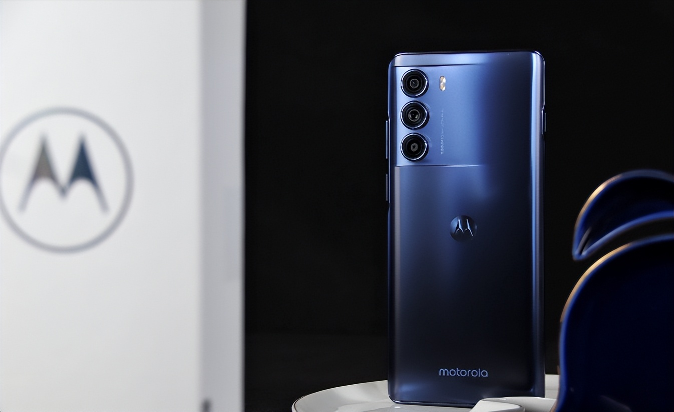 最新发布千元机性价比最高的手机,这4款性价比高的手机最值得买