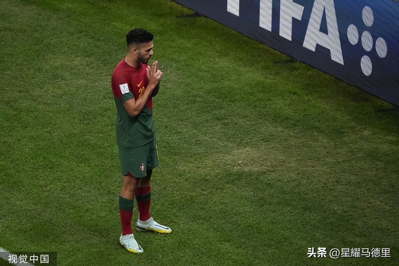 葡萄牙对阵瑞典c罗强势戴帽,葡萄牙3:2战胜瑞典c罗戴帽
