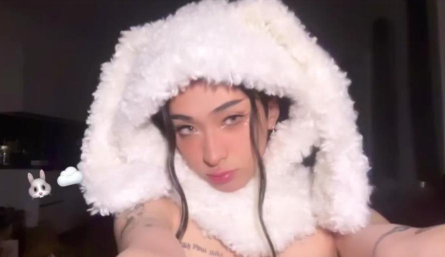 异装癖、假名媛、绝望的文盲…这些星二代究竟在“高贵”什么？