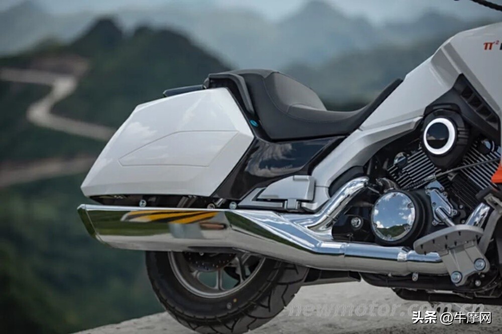 派方正式出圈!星舰324888元起,引力15013999元起|还有650巡航