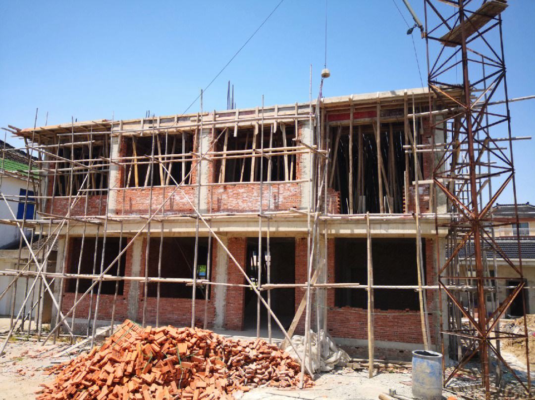 农村建房难城里买不起房,城里买房太贵却花巨资在农村建房