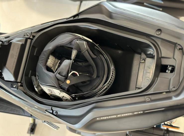 雅马哈aerosportsx换侧包围,雅马哈aerosports试驾