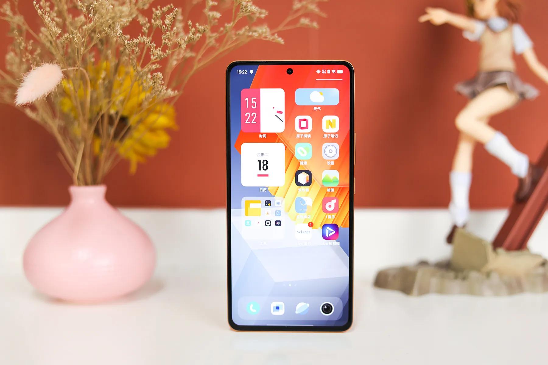 性能神机iqooneo7se,iqooneo7极速版的短板
