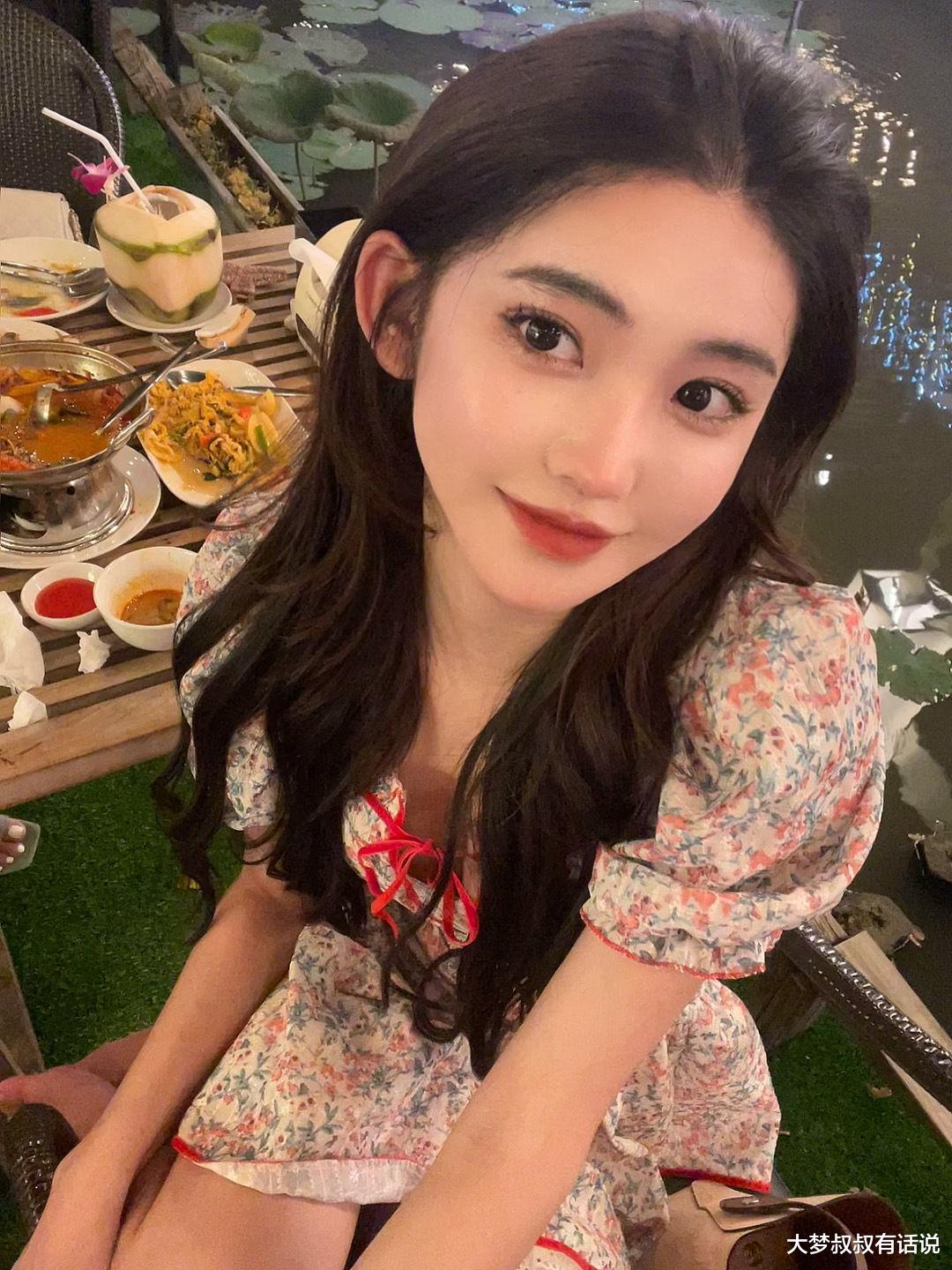 98万粉丝超仙正妹网红原是男儿身！承认了“动手术”晒照片证明