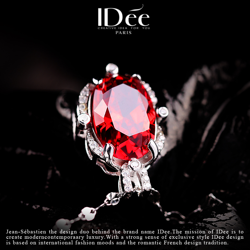 魅力红宝石戴来坚定与勇气——法国IDee红宝石纯银吊坠水晶锁骨链