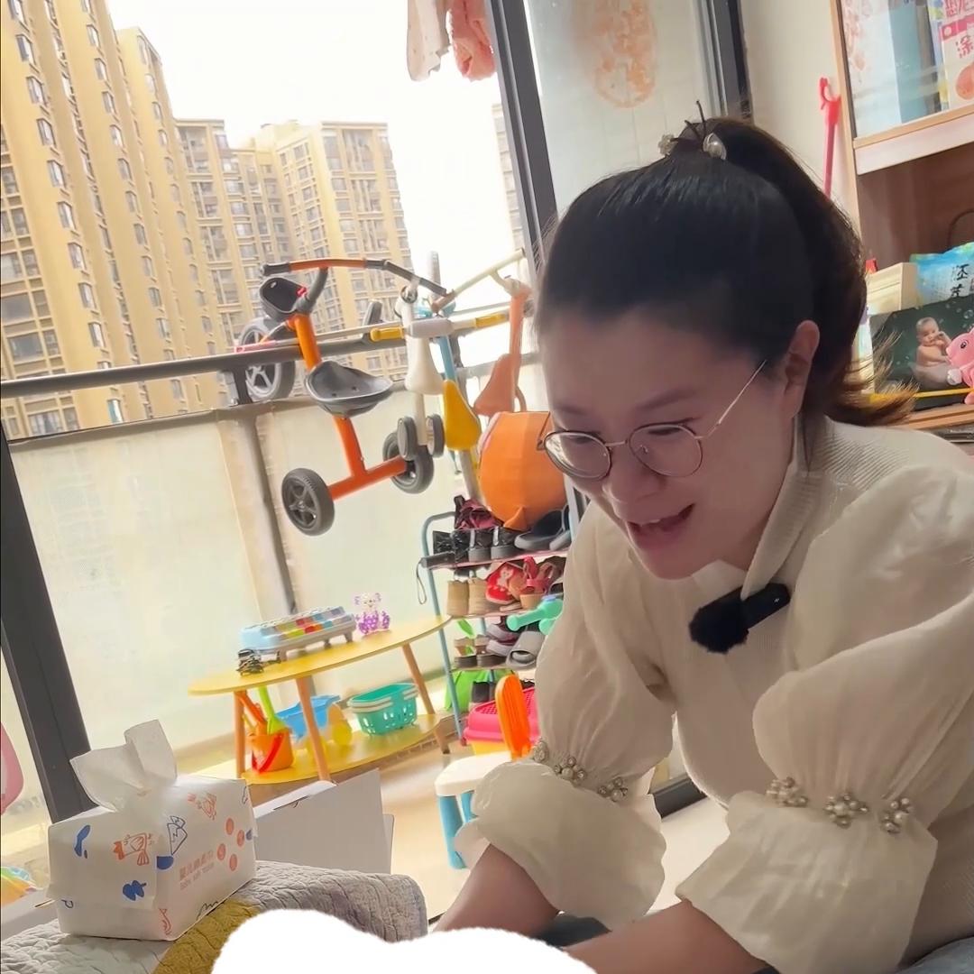 湿疹过敏宝宝淹脖子怎么处理,玥玥妈如何治疗湿疹