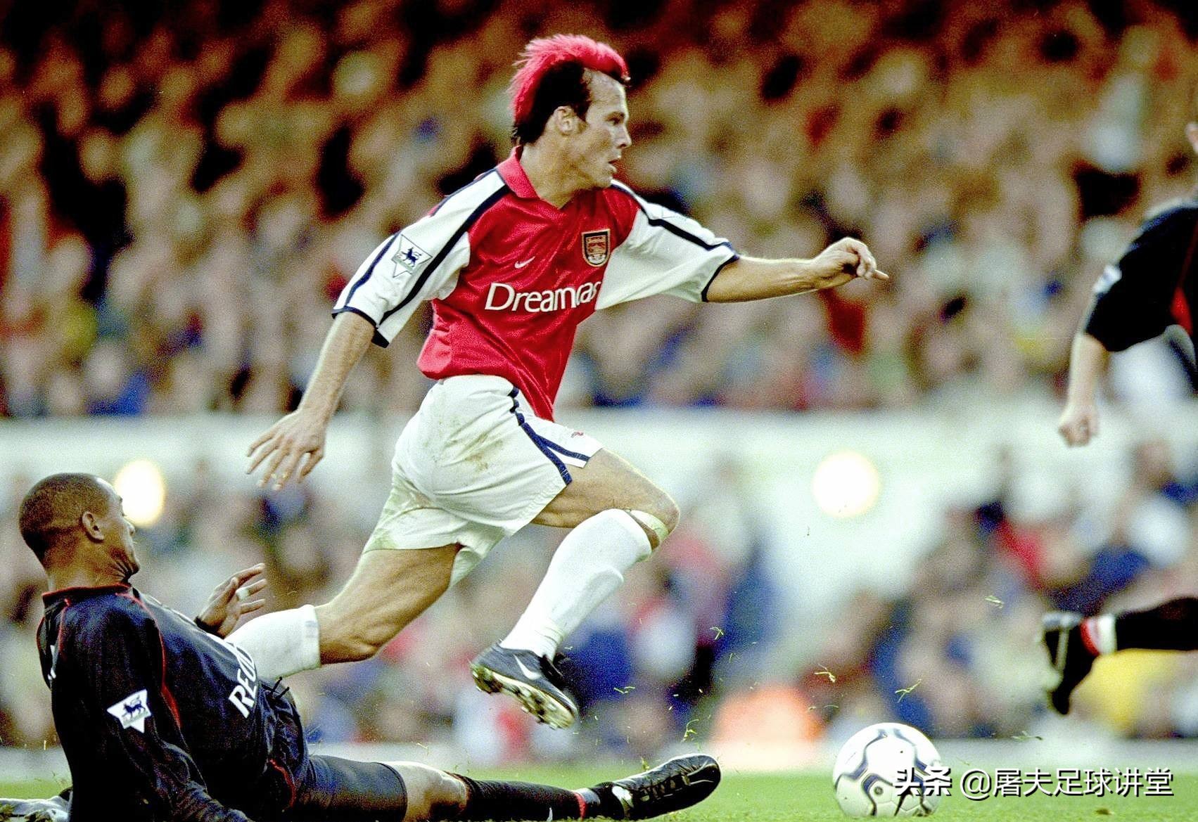 猫王的飞机头,猫王最夸张发型图片