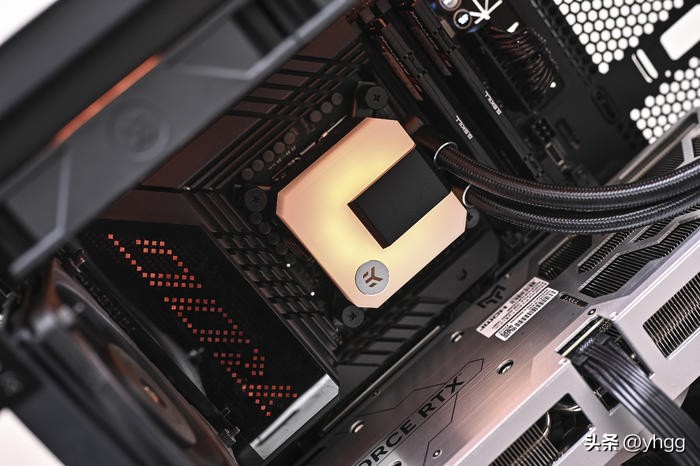 低调实用中塔——ROGZ690HERO+影驰4070Ti+银欣FARAB2装机展示