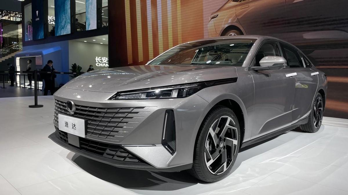 长安逸达能否比肩合资家轿标杆,长安逸达9.99万的配置