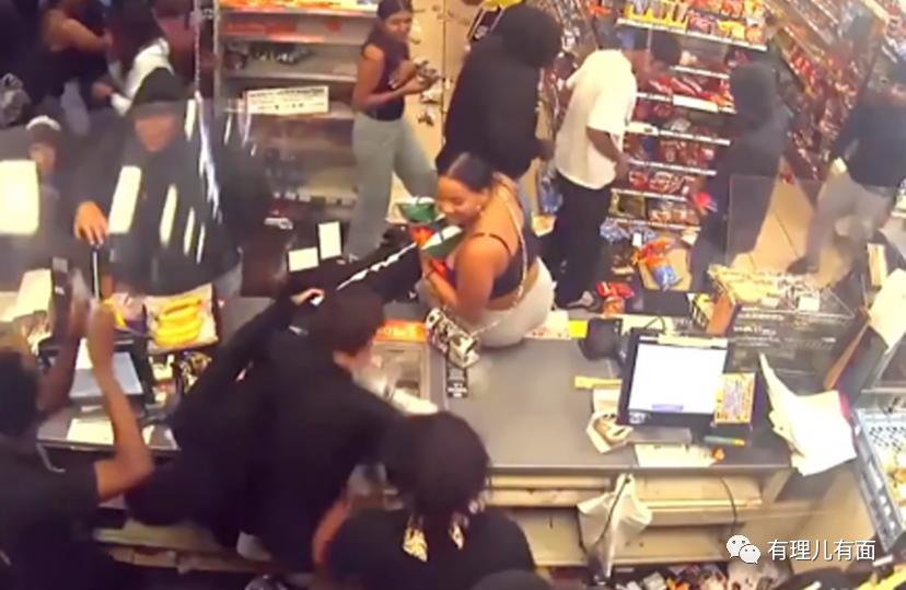 美国如今零售业模式,美国零售业或面临破产危机