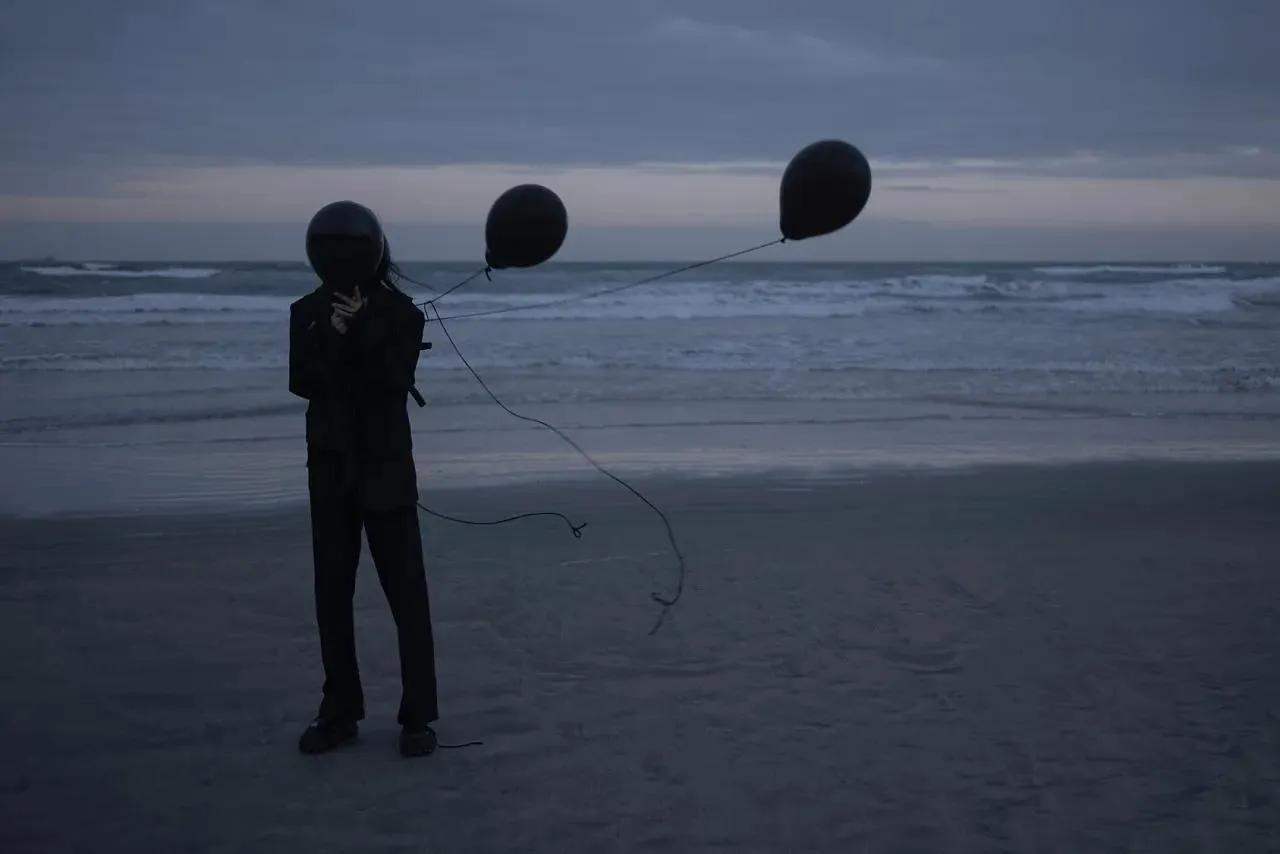 分手后男朋友纠缠威胁怎么办,分手后男朋友一直联系你怎么办