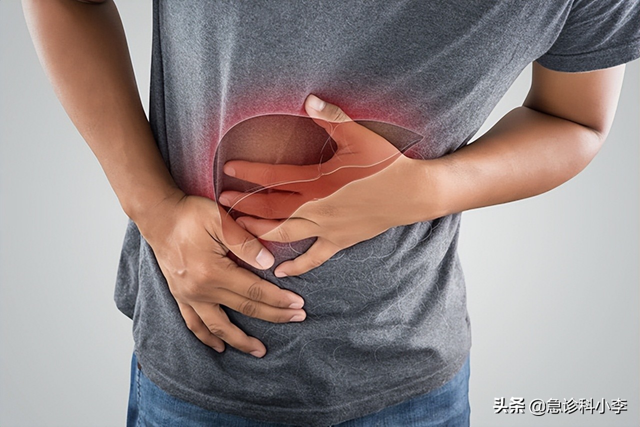 晚上睡觉嘴巴总发干是真的缺水吗,为什么夜晚睡觉嘴巴干