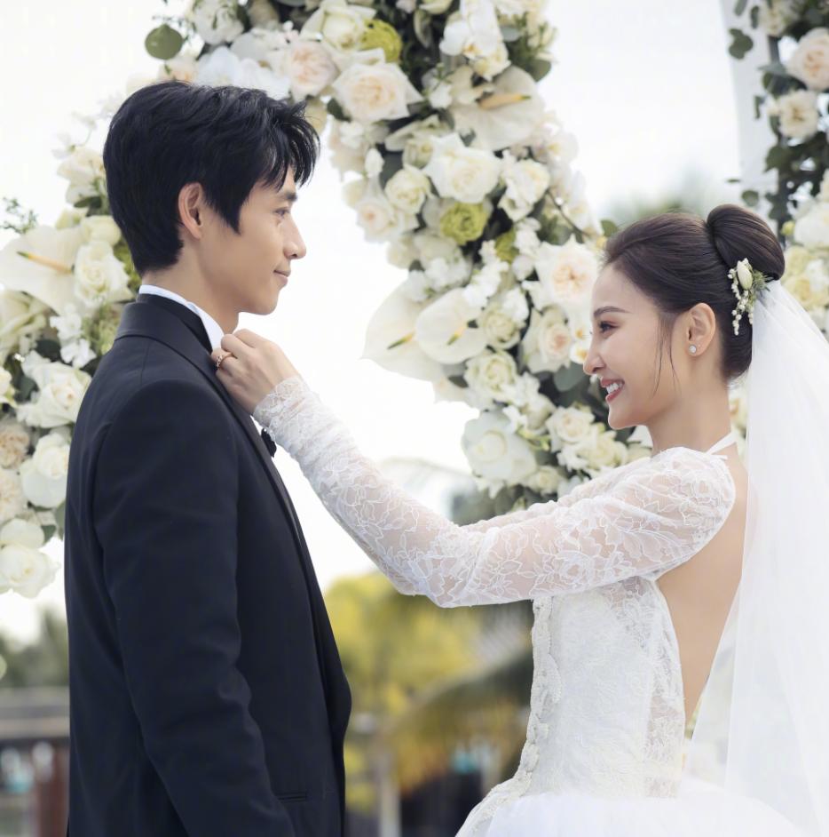 娱乐圈十大甜蜜婚礼亲吻,娱乐圈十对明星夫妻婚礼