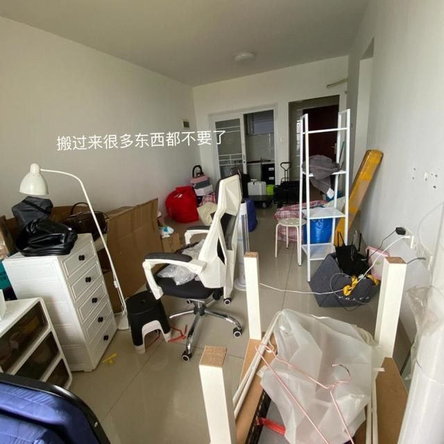 95后女孩花1.5万改出租屋，引万人关注，房东：放心住，绝不涨租