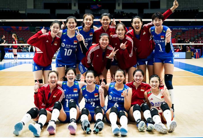 世联赛中国女排首败日本全程回放,世界女排联赛中国1-3日本