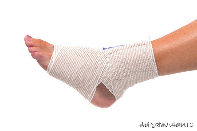 网店售三寸金莲缠足袜299一双,网售三寸金莲缠足袜引发舆论批评