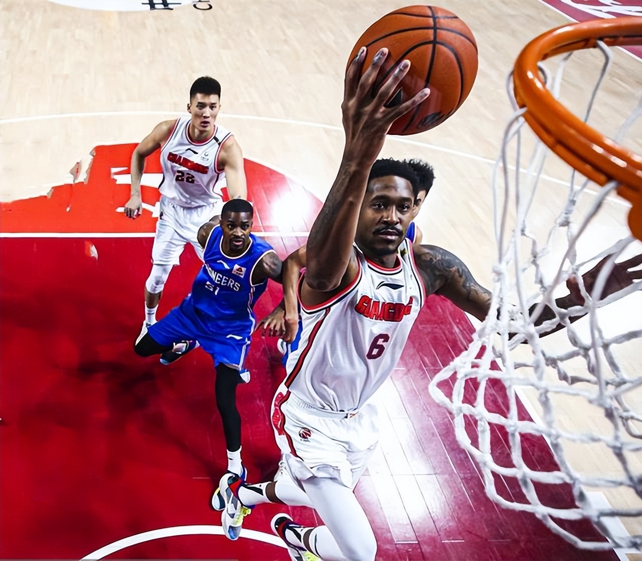 篮球能归化几个人同时出场,中国篮球归化球员一览表2024