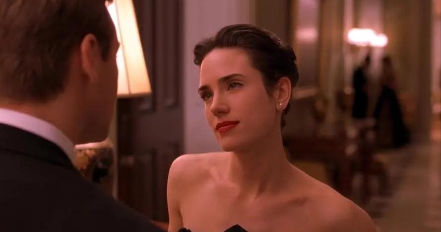 数学经典影片美丽心灵简介,美丽心灵电影叙述方式