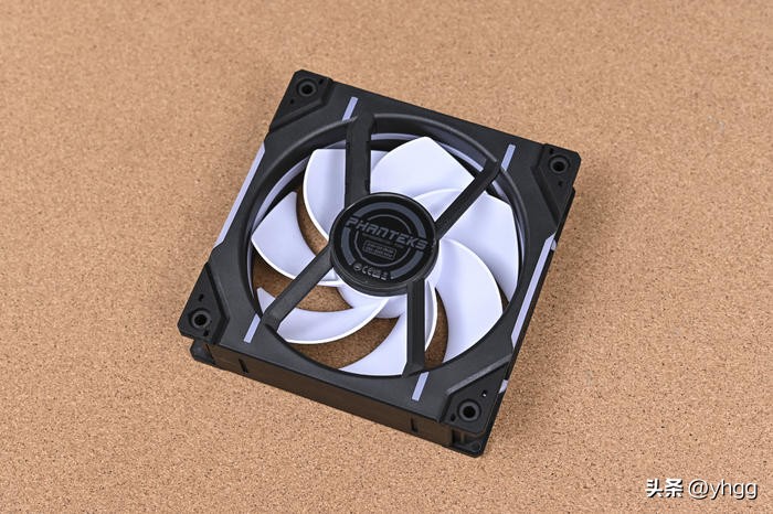 黑金全塔海景房——ROGZ790HERO+4080猛禽+追风者NV7装机展示