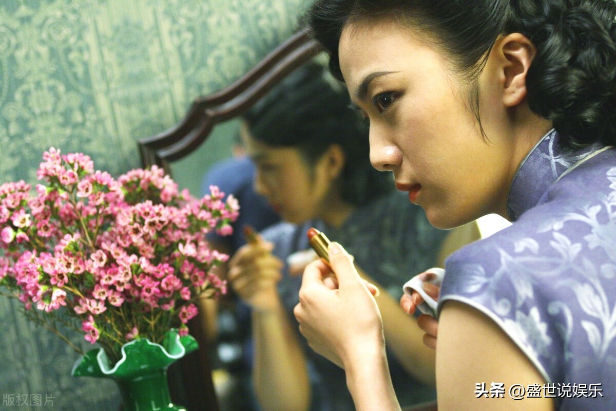 梁朝伟和汤唯是不是假戏真做，娱圈未解之谜有答案了？