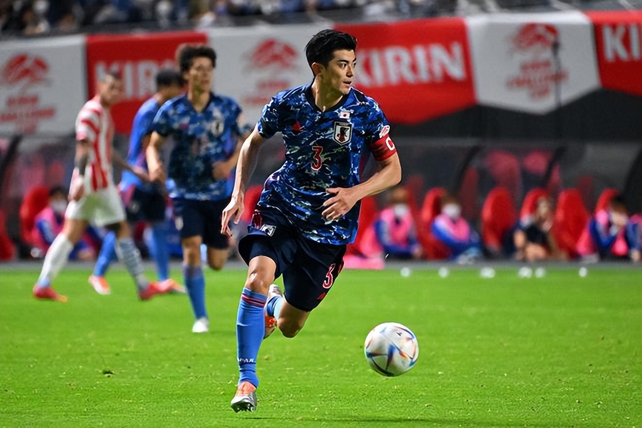 以他的实力,不去欧洲而是到卡塔尔踢球?读完大学才踢职业联赛