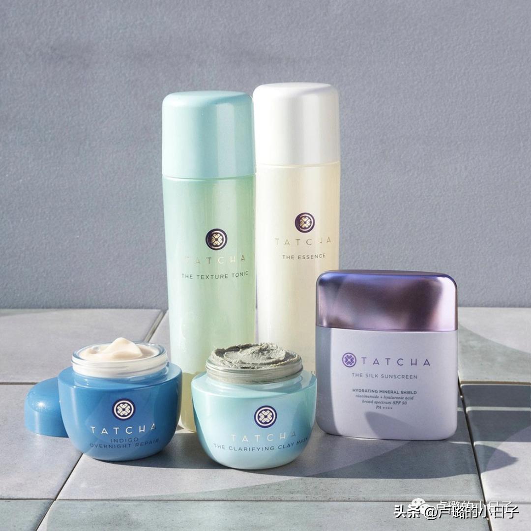 杨紫琼20岁到65岁的变化,杨紫琼分享61岁庆生照