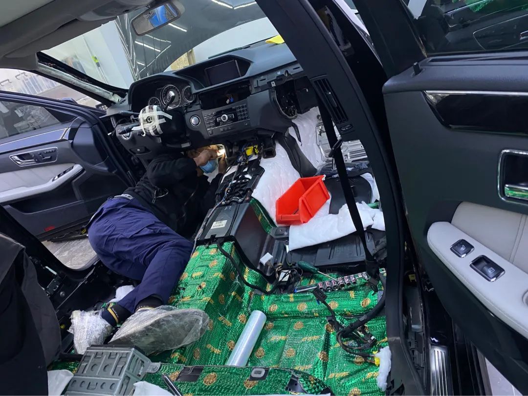 情怀老旧汽车翻新修复,情怀老车翻新修复骐达