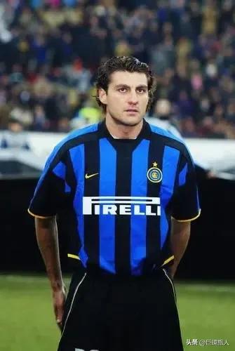 亨利十大进球纪录,前锋罗纳尔多中锋维埃里