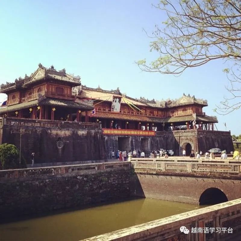 中国游客韩国游客日本游客,中国游客越南