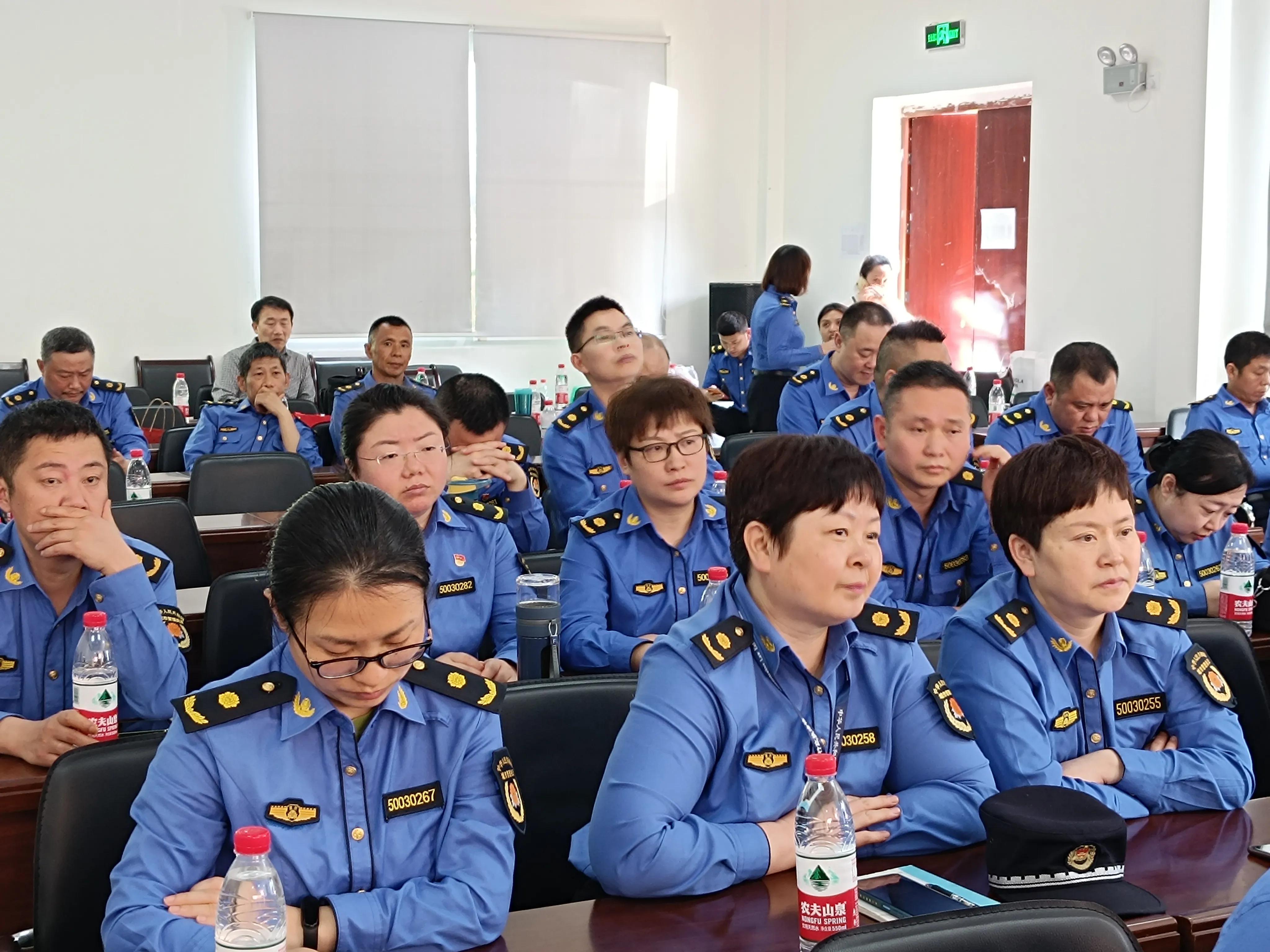 城管人敢担当善作为演讲,敢闯敢干唯实争先