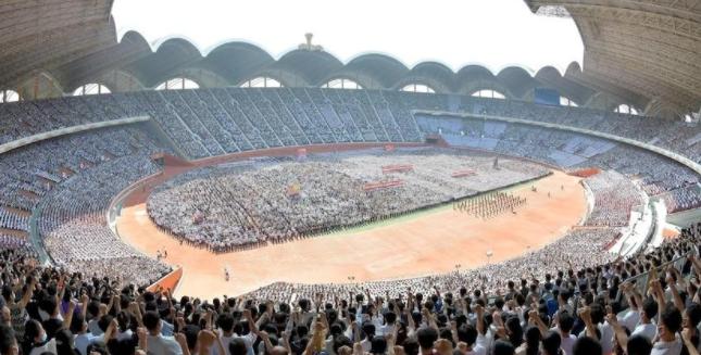 7月10日，美国投降！中国送上“大礼”，美专家：我们赶不上中国